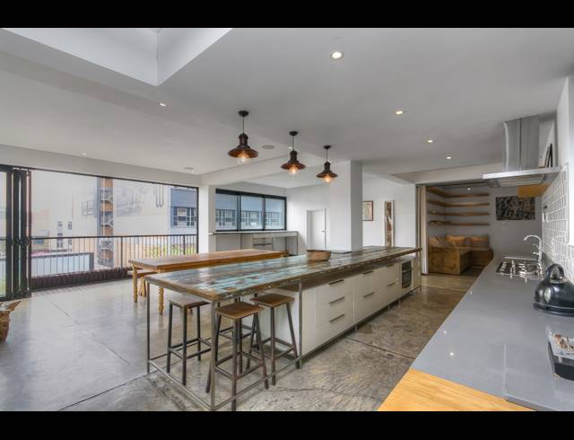 2 BEDROOM APARTMENT FOR SALE IN MABONENG
